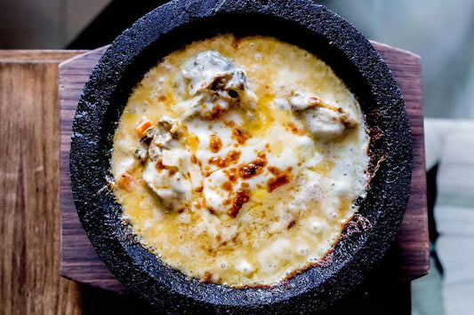 Queso Fundido con Chorizo