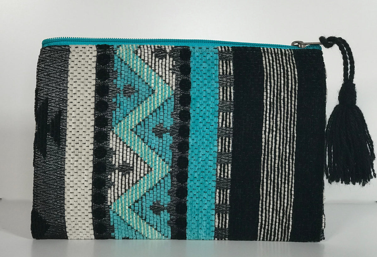 variant::Teal-Black